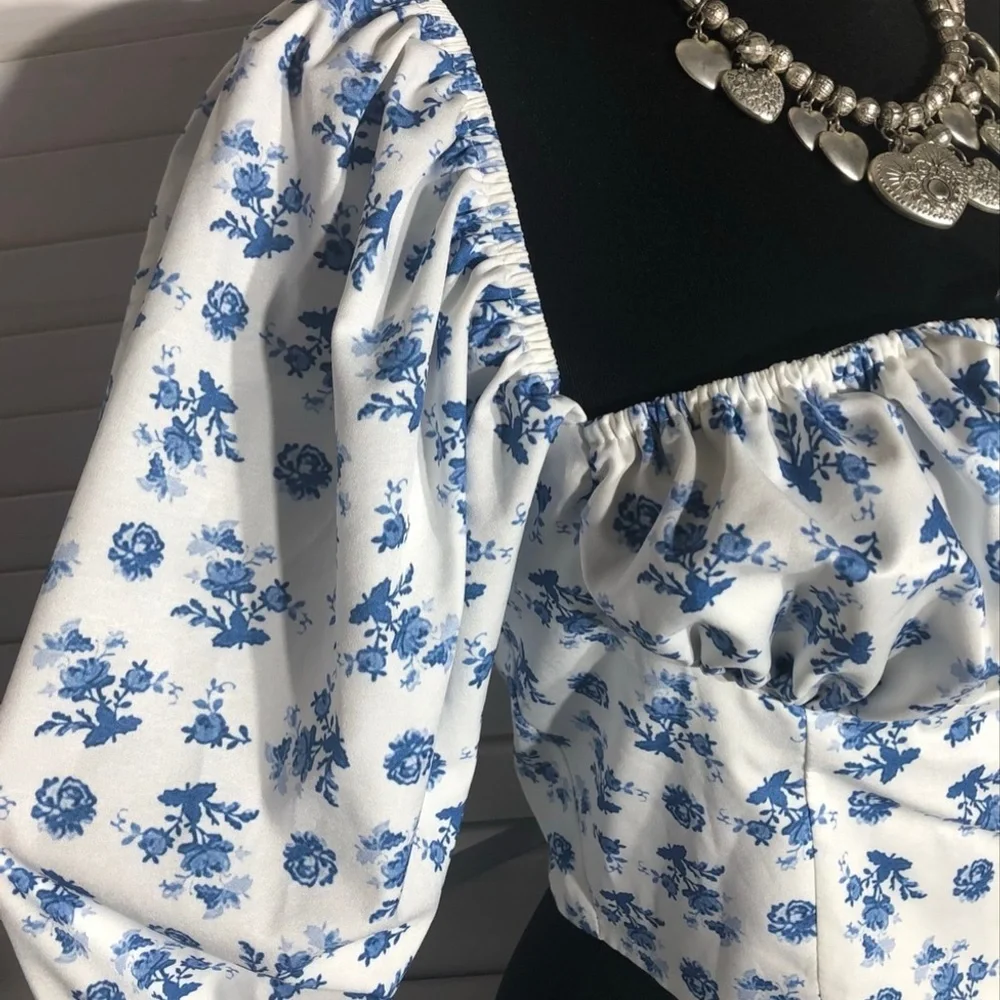 Vintage Y2K Floral Cropped Top Blue and White Medium - Picture 7 of 13